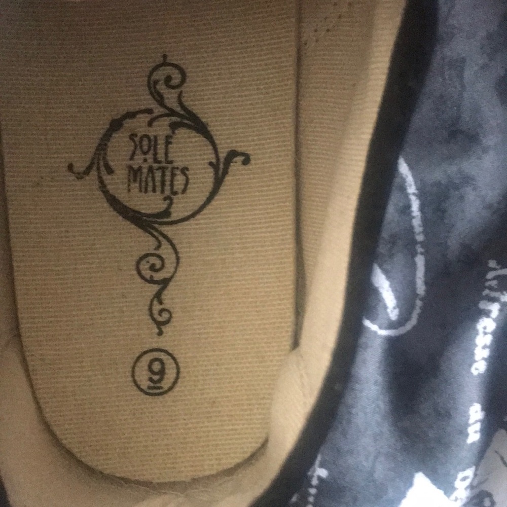 New - Picture 2 of 3